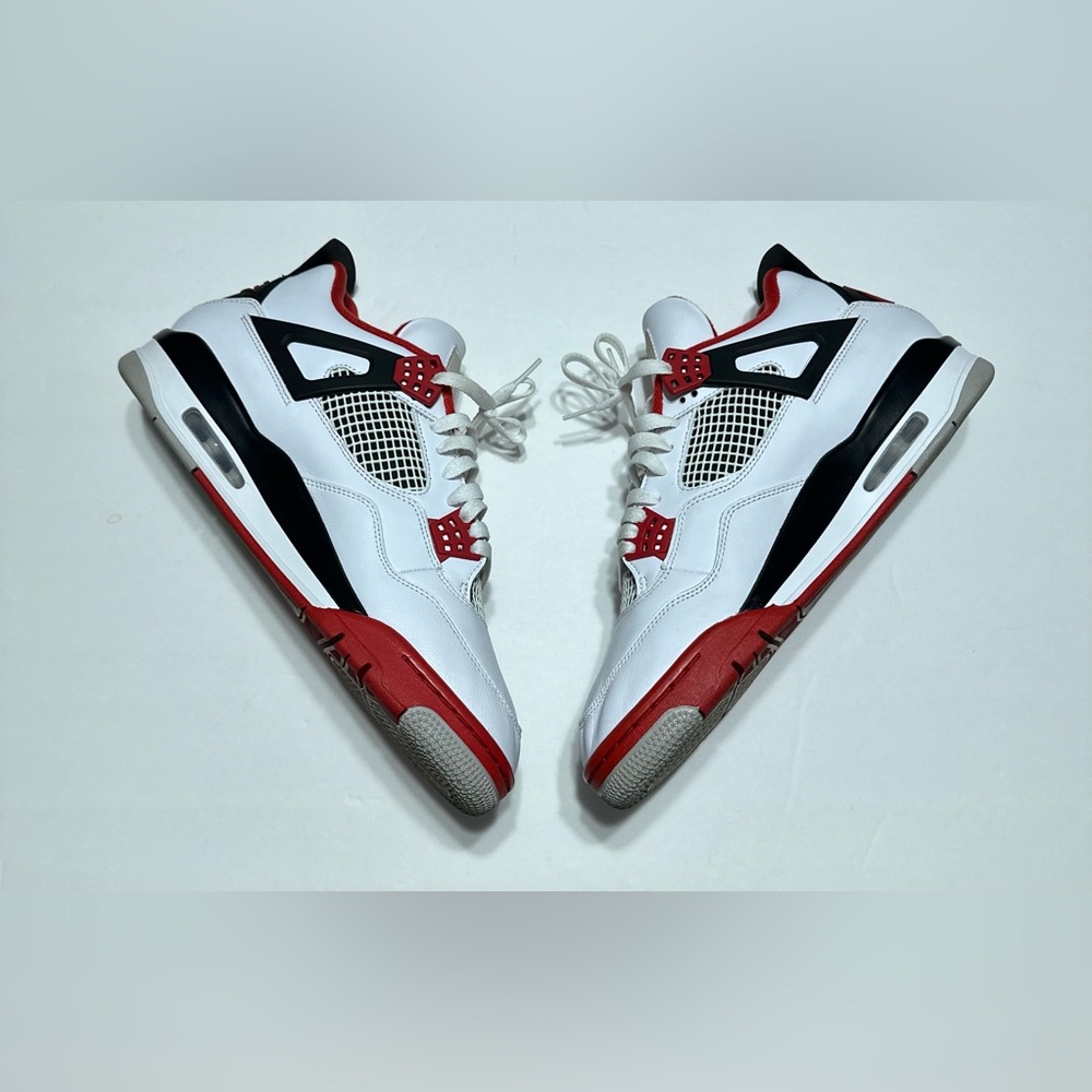 Nike Air Jordan 4 Retro Fire Red Mens Size 11 OG 2020 DC7770-160 - Picture 2 of 10